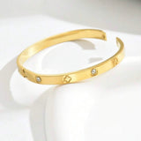 LUCKY BANGLE