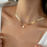 RAFAELA PEARL NECKLACE