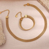 LEXIS NECKLACE