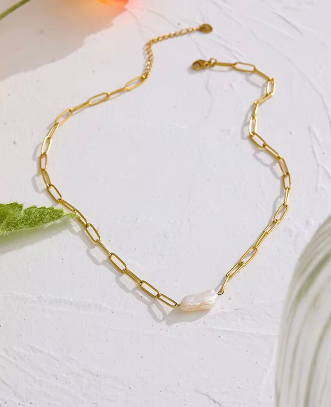 Paper clip necklace featuring a rectangular pearl, designed to be waterproof and tarnish-resistant