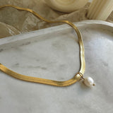 RAFAELA PEARL NECKLACE